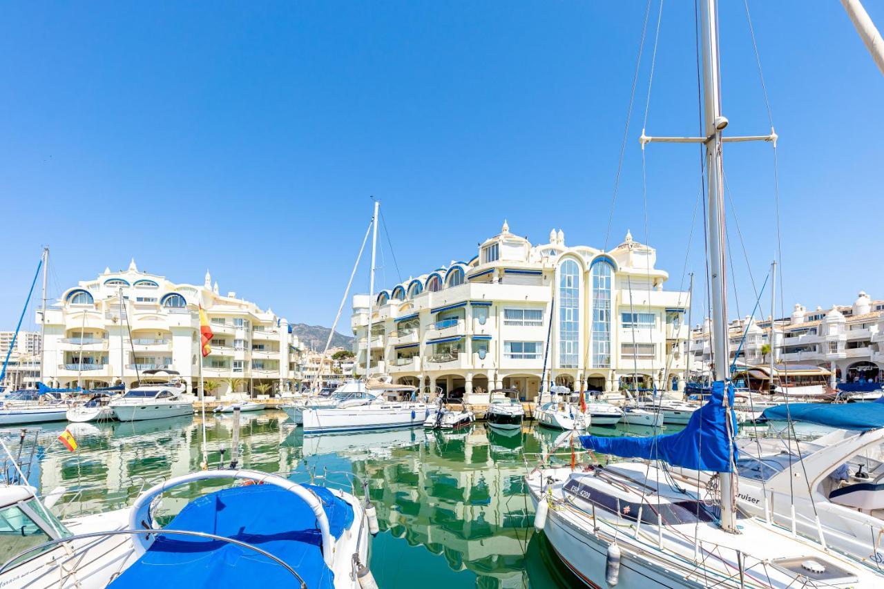 Atico Puerto Marina First Island With Sea Views And Rooftop Pool Benalmádena Dış mekan fotoğraf